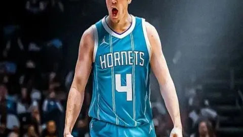 王大雷红牌离场，泰山队与河南队10人战平0-0